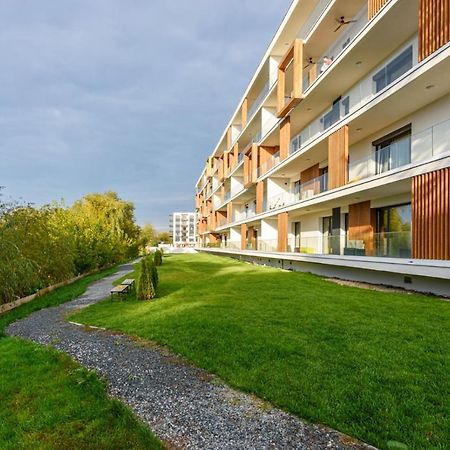 Il Lago - Turquoise - Cozy Luxurious Smart Home By The Lake Voluntari Zewnętrze zdjęcie